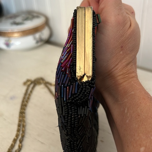 Vintage La Regale beaded Hong Kong evening bag clutch - Picture 5 of 8
